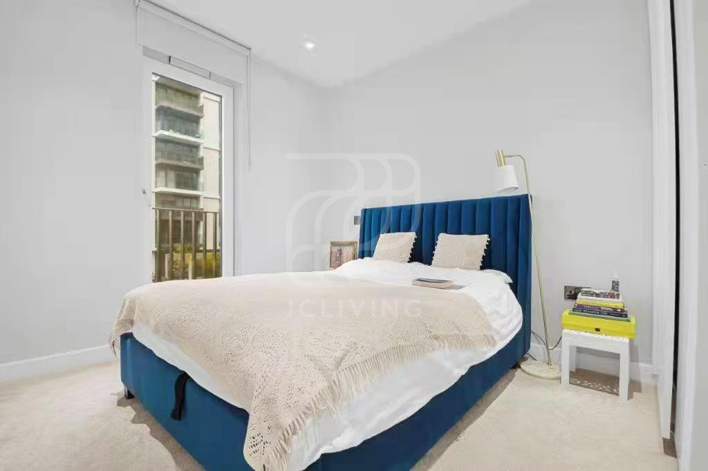 Apartment in London - View 5