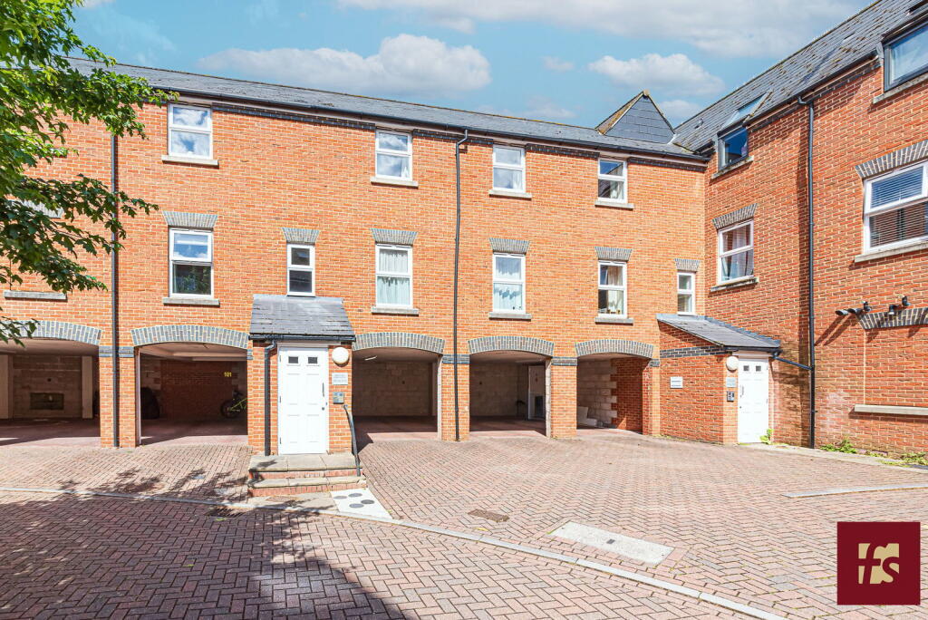 Main image of property: Heath Hill Road South, Crowthorne, RG45 7BH