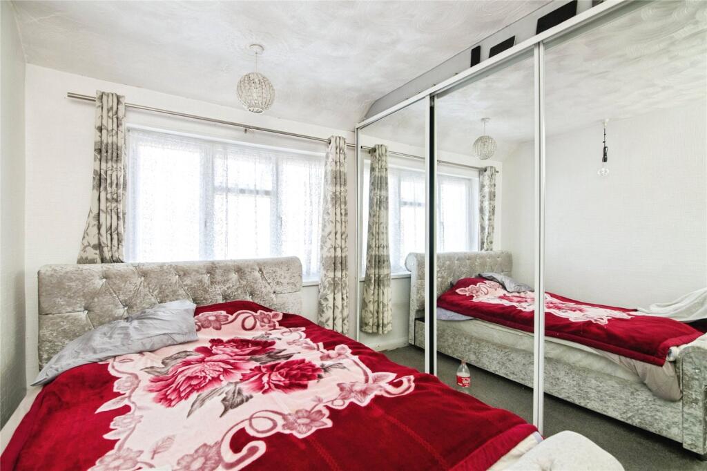 Additional image 12 of Swan Crescent, OLDBURY, West Midlands, B69