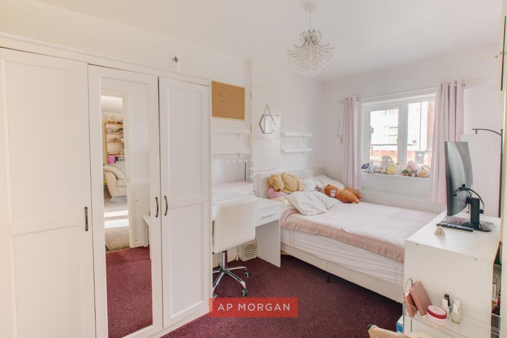 House in Birmingham - More
