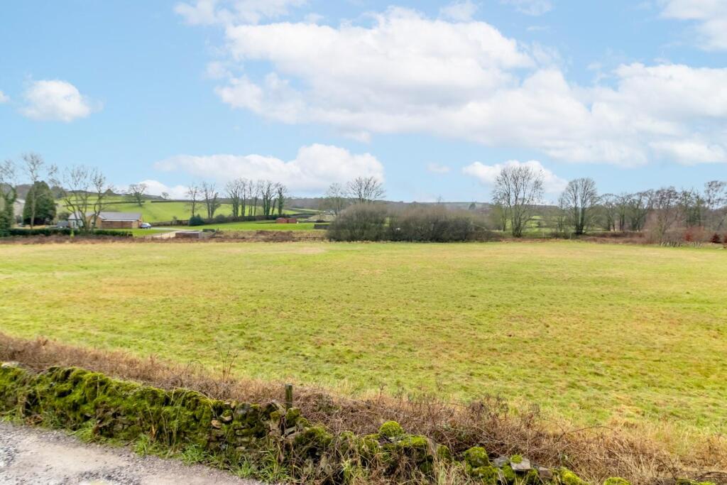 Dacre Banks, Harrogate photo 3