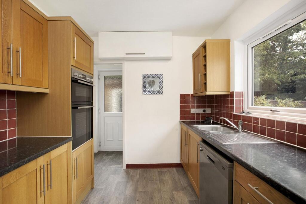 House in Exeter - View 5
