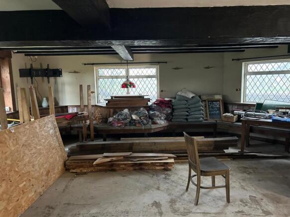 fd0de9c1-2c56-4536-b802-85260069373d.jpg
