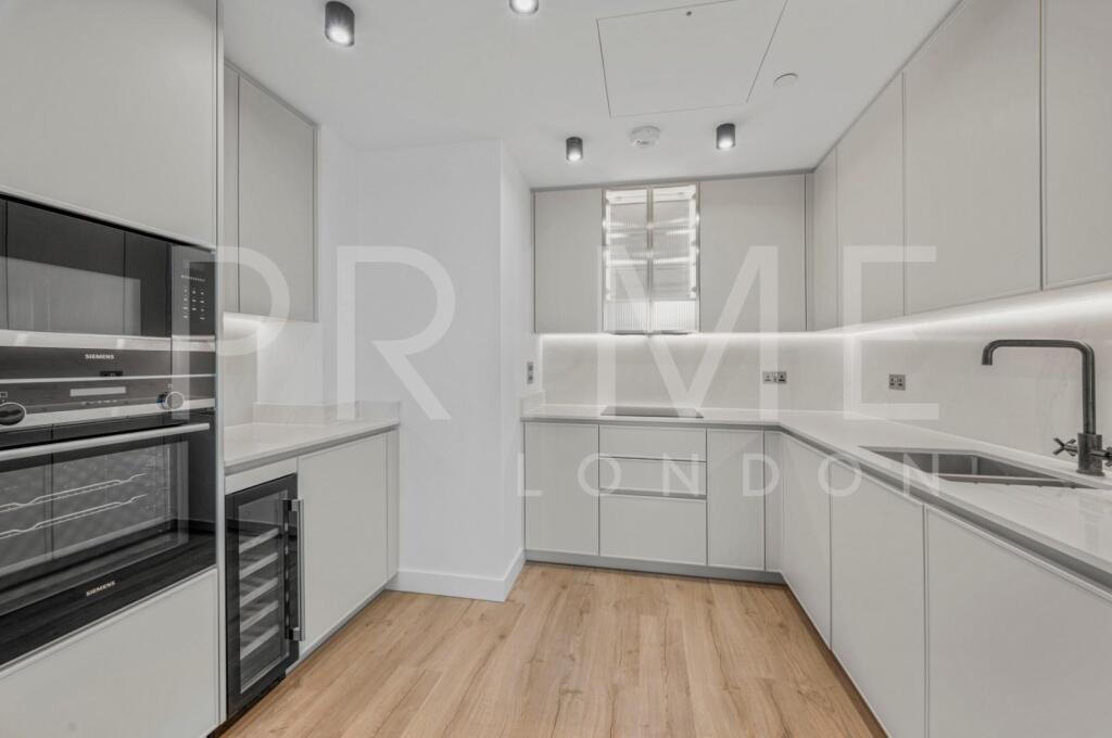 Apartment in London, St Luke's, Finsbury - View 4