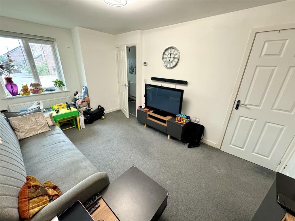 House in Coventry, Foleshill - View 2