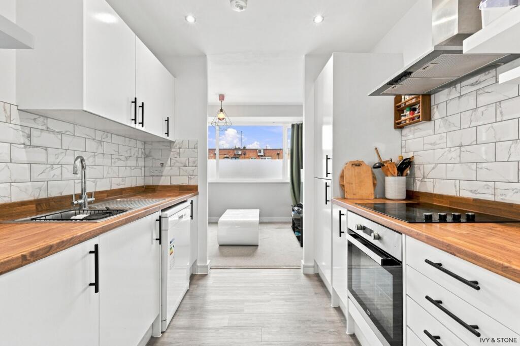 Main image of property: Queens Moat House, 22 St. Edwards Way, Romford, Greater London, RM1 4DD