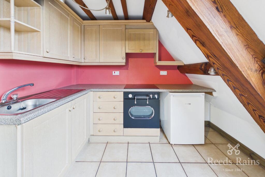 Apartment in Preston - More