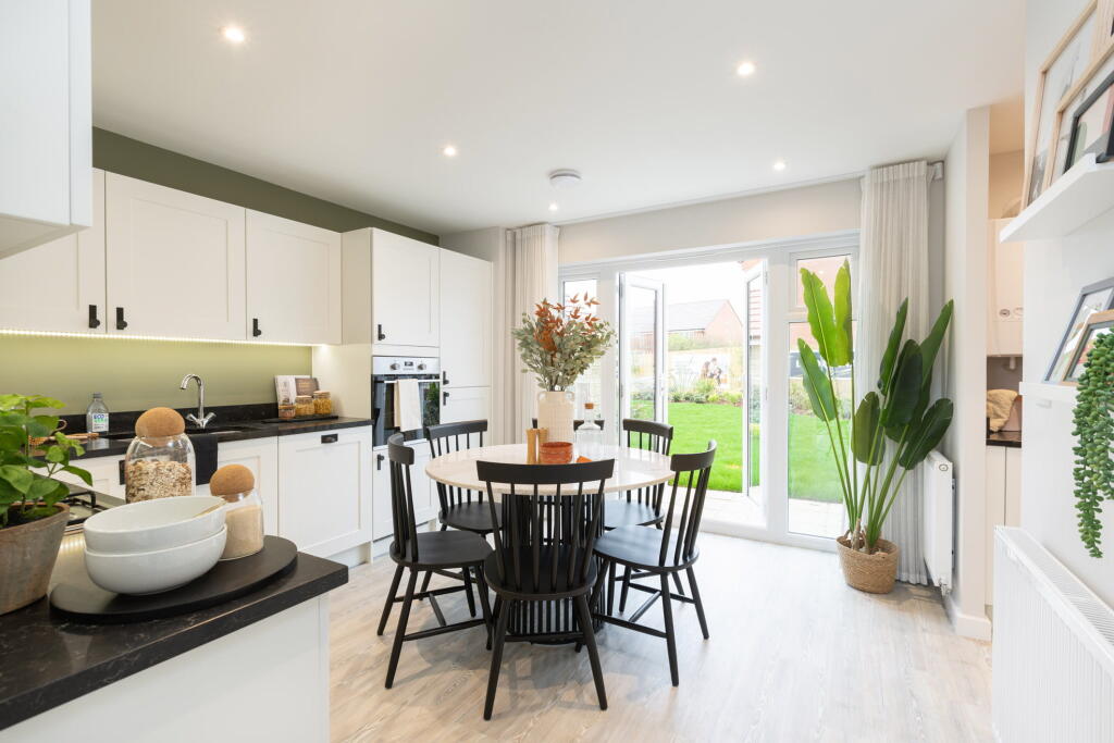 Main image of property: Birmingham Road,
Alcester,
B49 5EH