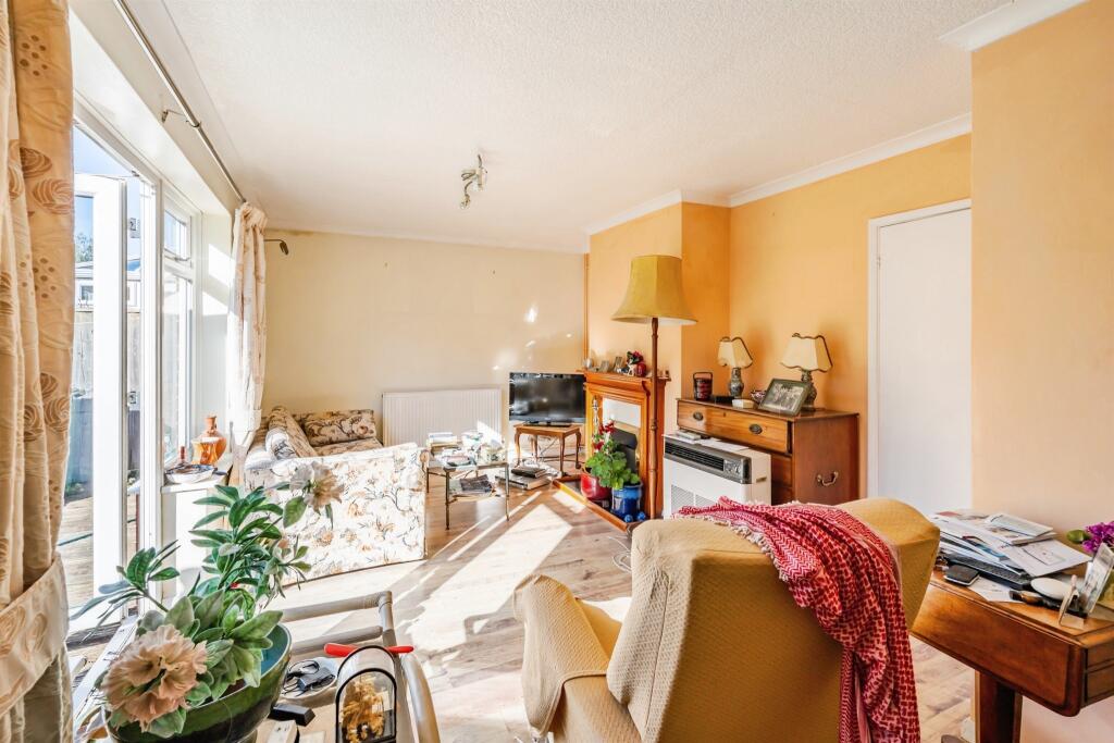 House in Seaford, East Blatchington - View 2