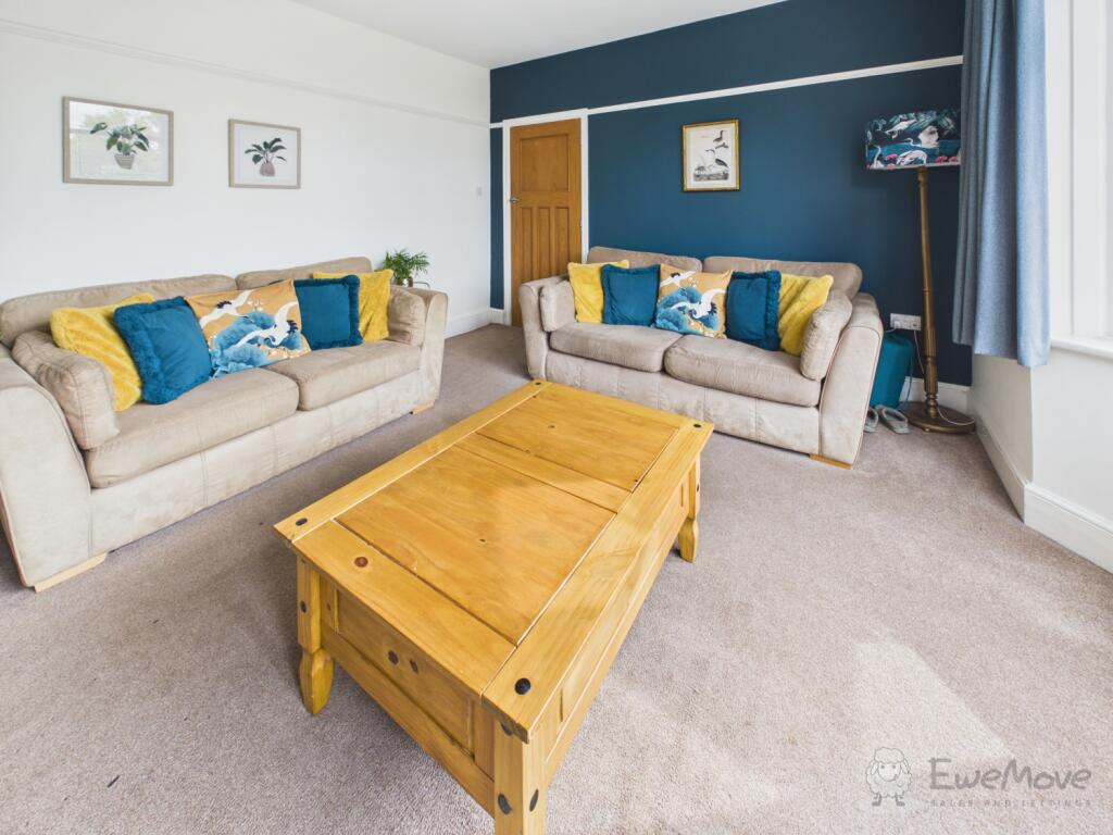 House in Shrewsbury, Belvidere - More