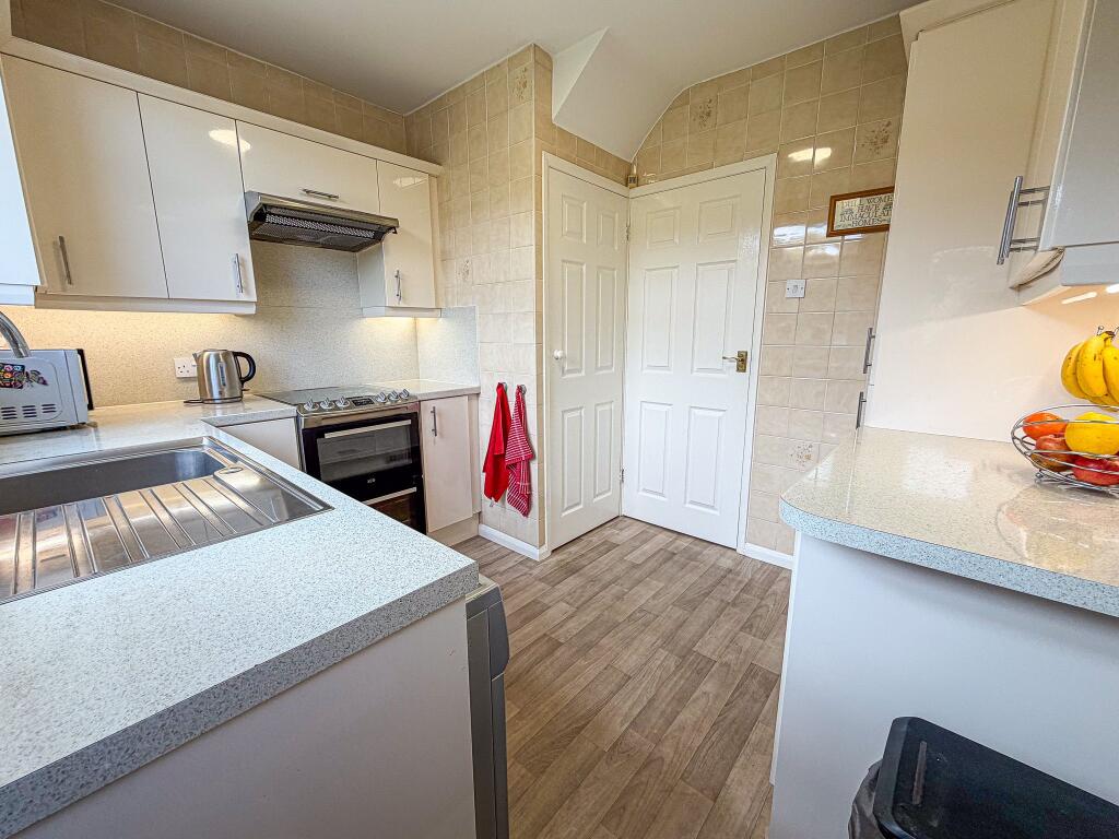 House in Gateshead, Dunston Hill - View 3