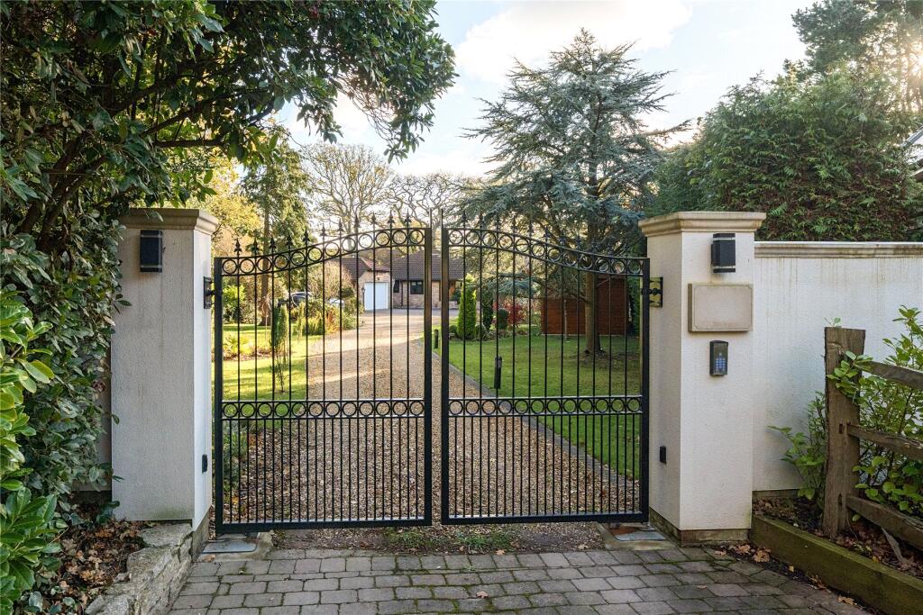 Main image of property: Barton Common Lane, Barton On Sea, Hampshire, BH25