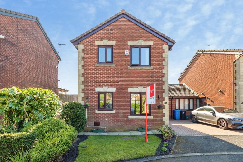 Main image of property: Locking Gate Rise, Waterhead OLDHAM, Lancashire, OL4