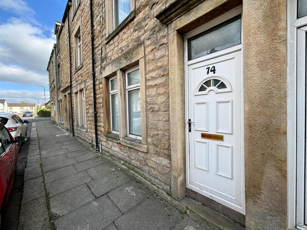 Main image of property: Room 3, 74 Broadway, Lancaster