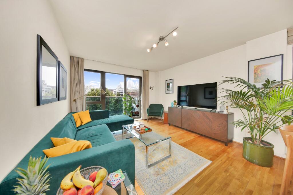 Main image of property: Fletcher Street, E1