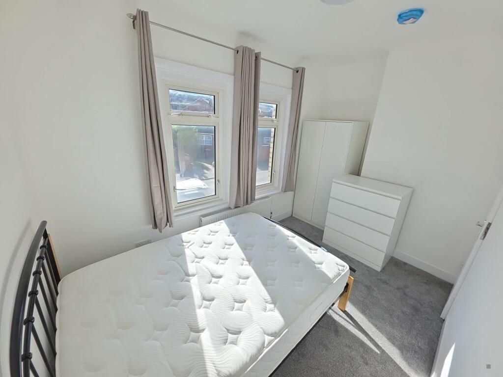 Main image of property: Liverpool Road, Reading