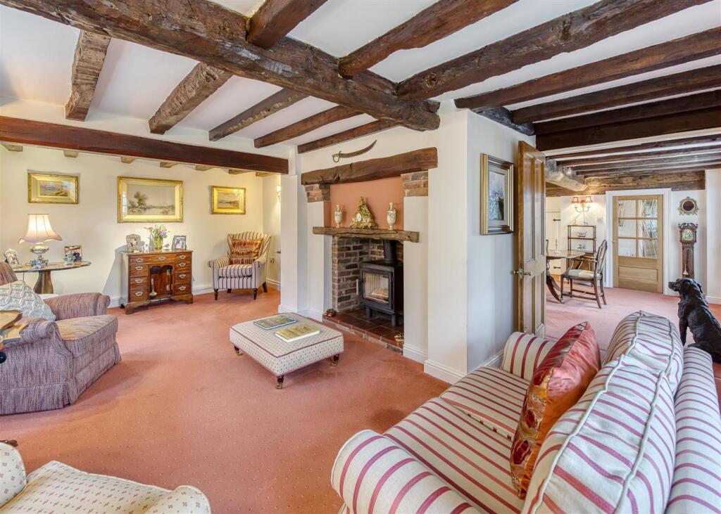 House in Wolverhampton - View 4