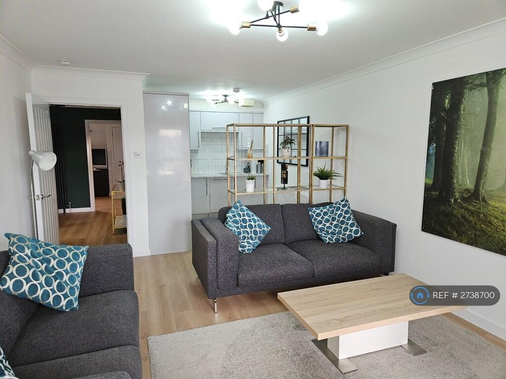 Main image of property: Victoria Road, Glasgow, G42