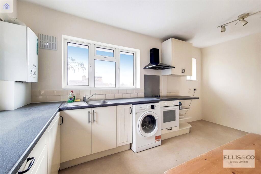 Apartment in Harrow - View 2