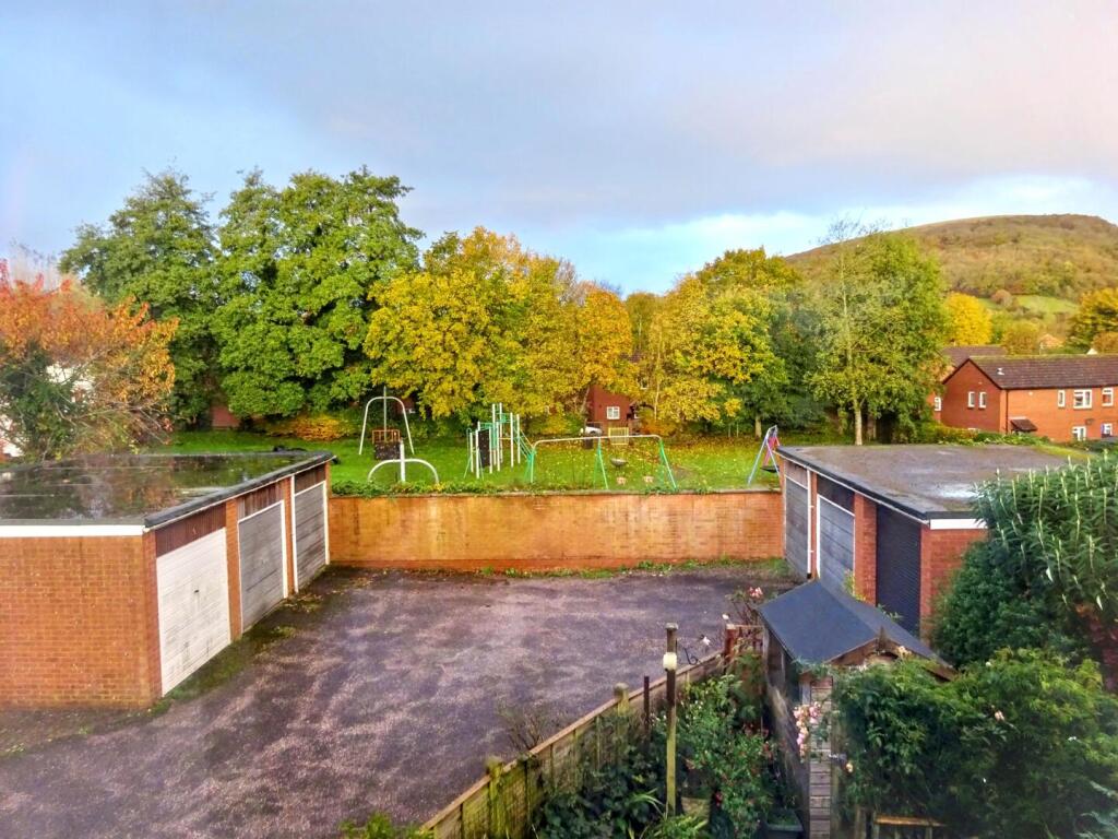 Apartment in Taunton - View 5
