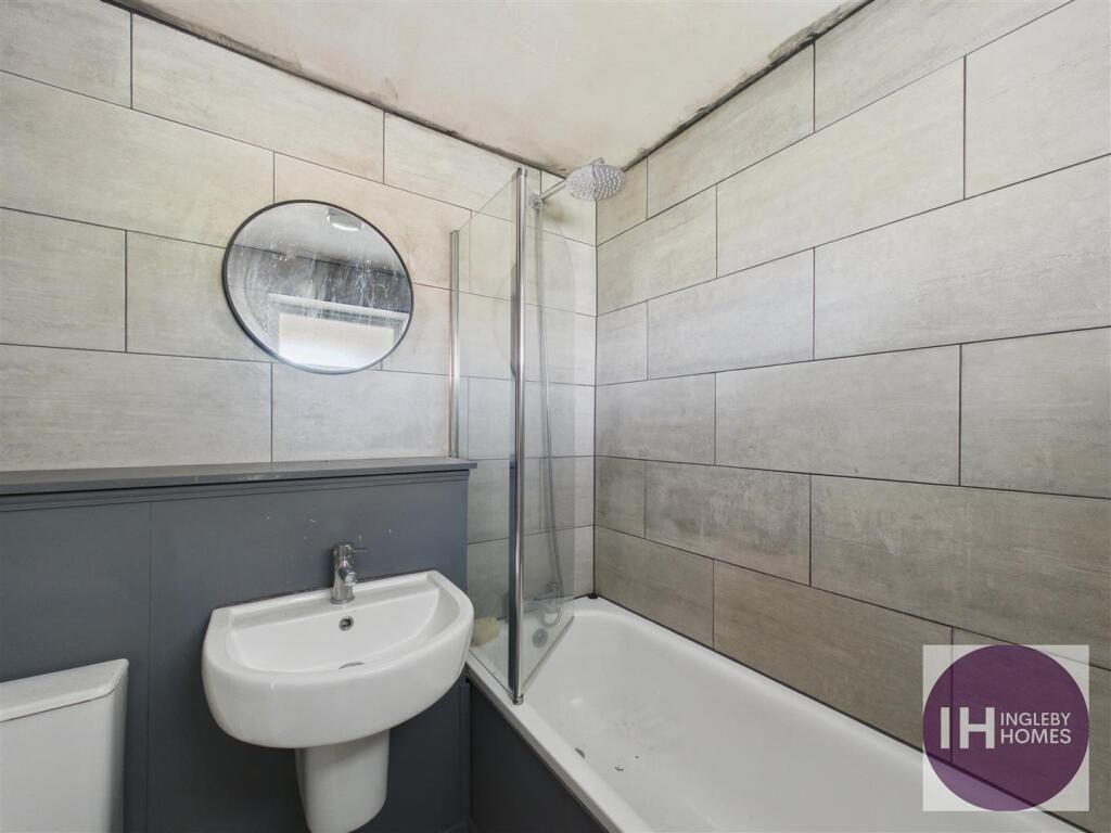 Apartment in Thornaby-on-Tees, Harewood Park, Thornaby - View 5
