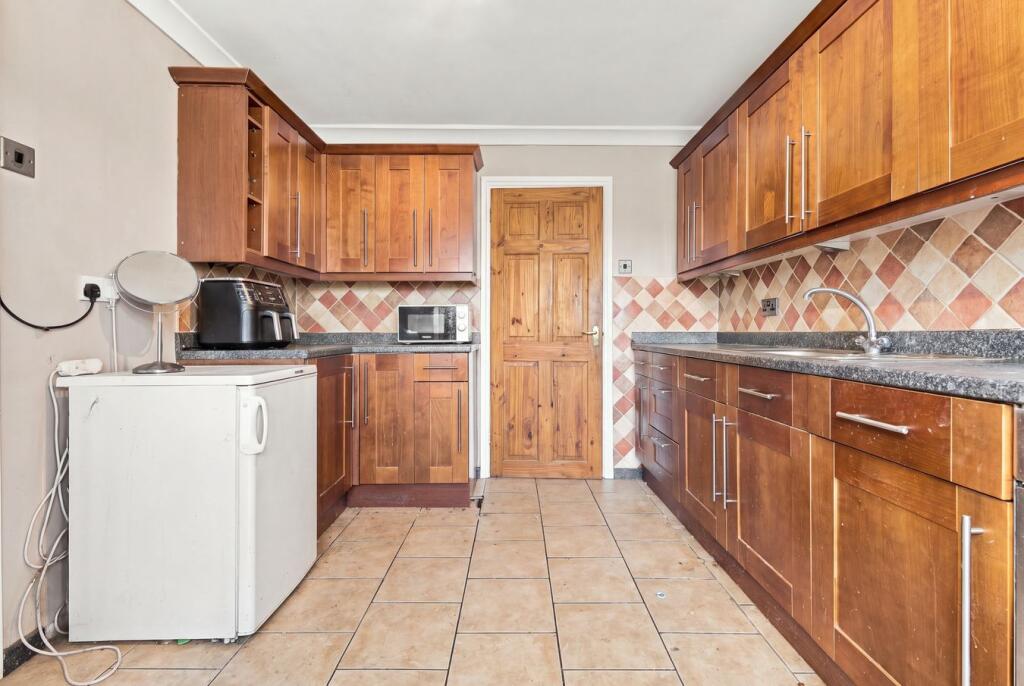 House in Stevenage - View 4