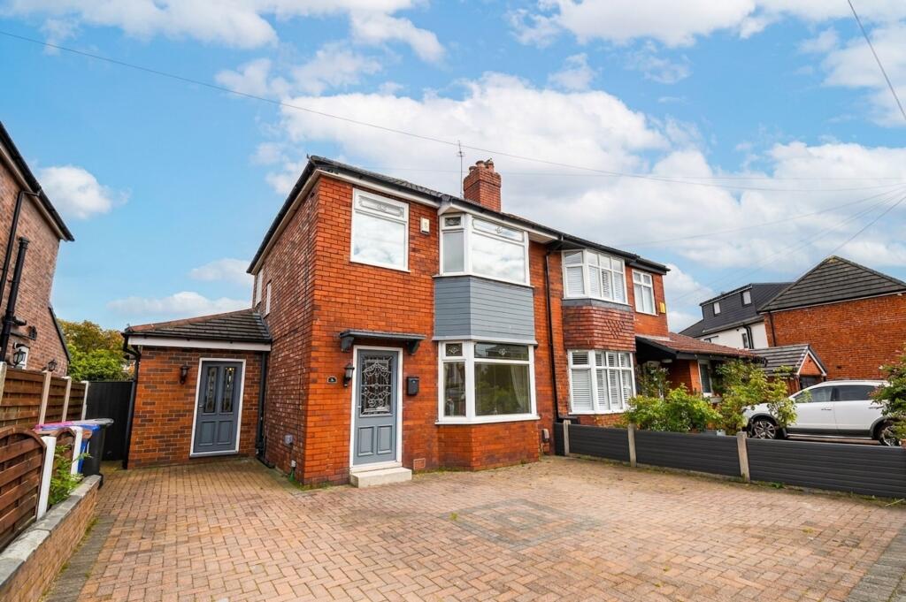 3-bed semi-detached on Peveril Road, Salford, M5, £325,000