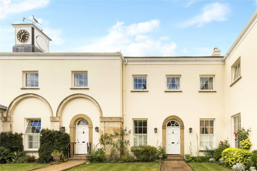 Main image of property: Shardeloes, Missenden Road, Amersham, Buckinghamshire, HP7