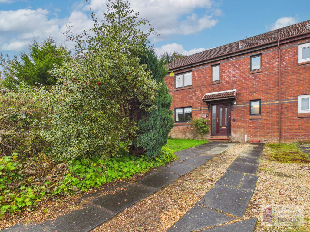 2-bed semi-detached on Araburn Drive, Whitehills, East Kilbride, G75 , £130,000