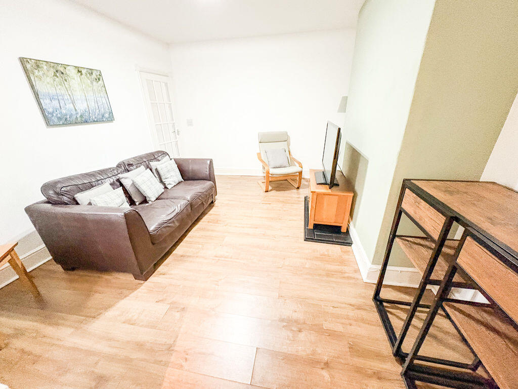 Apartment in Newcastle upon Tyne - More
