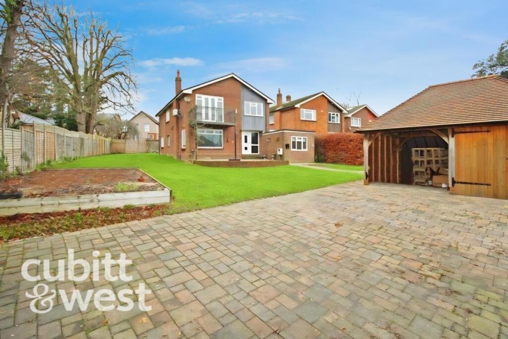 Main image of property: AVAILABLE WITH NO DEPOSIT Bedhampton Hill Havant PO9