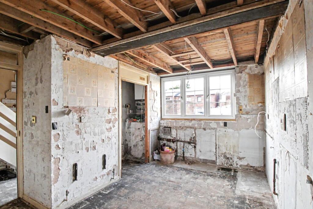 House in Romford - View 4