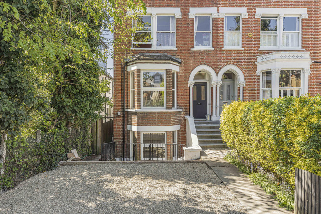 Main image of property: Underhill Road, London, SE22 0