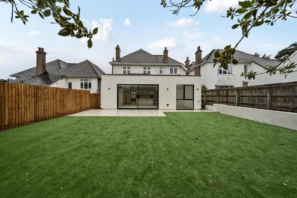 Main image of property: Parrys Close, Stoke Bishop, Bristol, BS9,