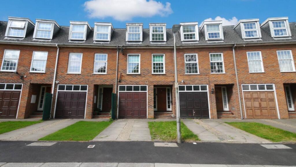 Main image of property: Batterdale, Old Hatfield