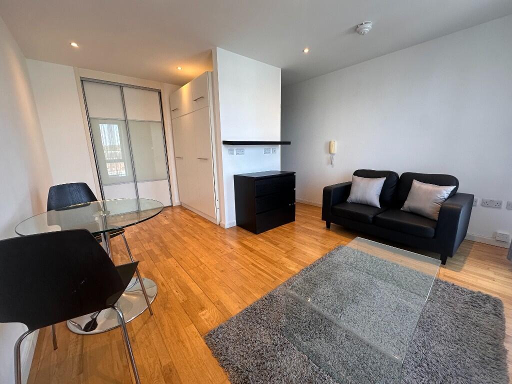 Main image of property: Skinner Lane, Leeds, West Yorkshire, LS7