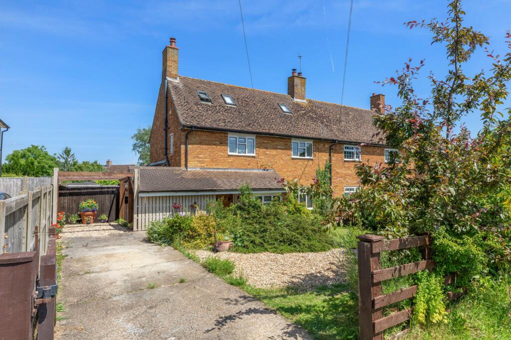 Main image of property: Chestnut View, Chilton Road, HP18