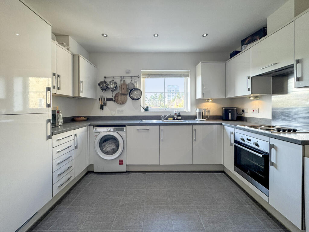 Overton Road, Worthing, BN13 photo 3