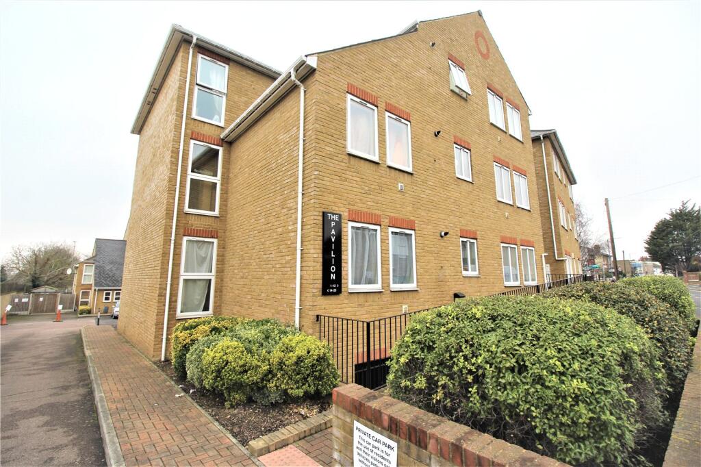 Main image of property: Wrotham Road, Gravesend, DA11