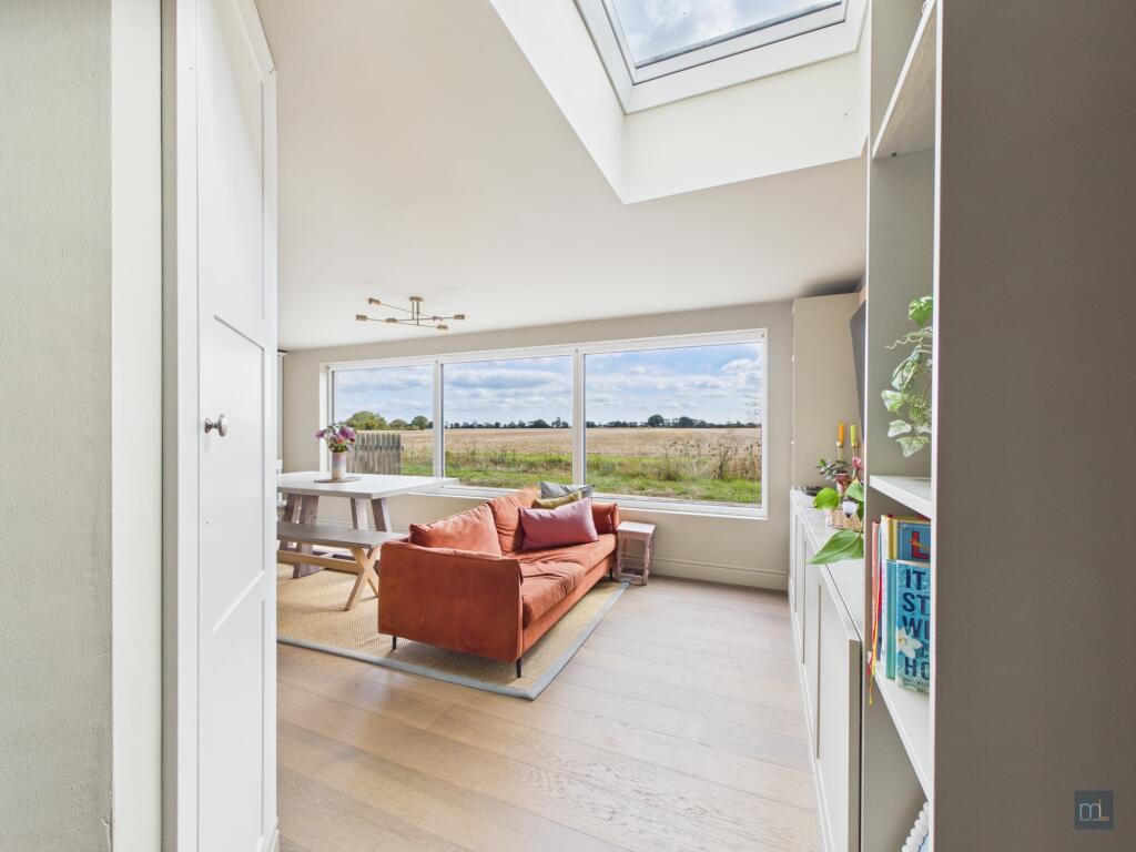 House in Ipswich - View 5