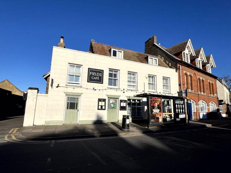 Main image of property: MAIN ROAD RESTAURANT / CAFÉ BUSINESS FOR SALE IN BUSY VILLAGE