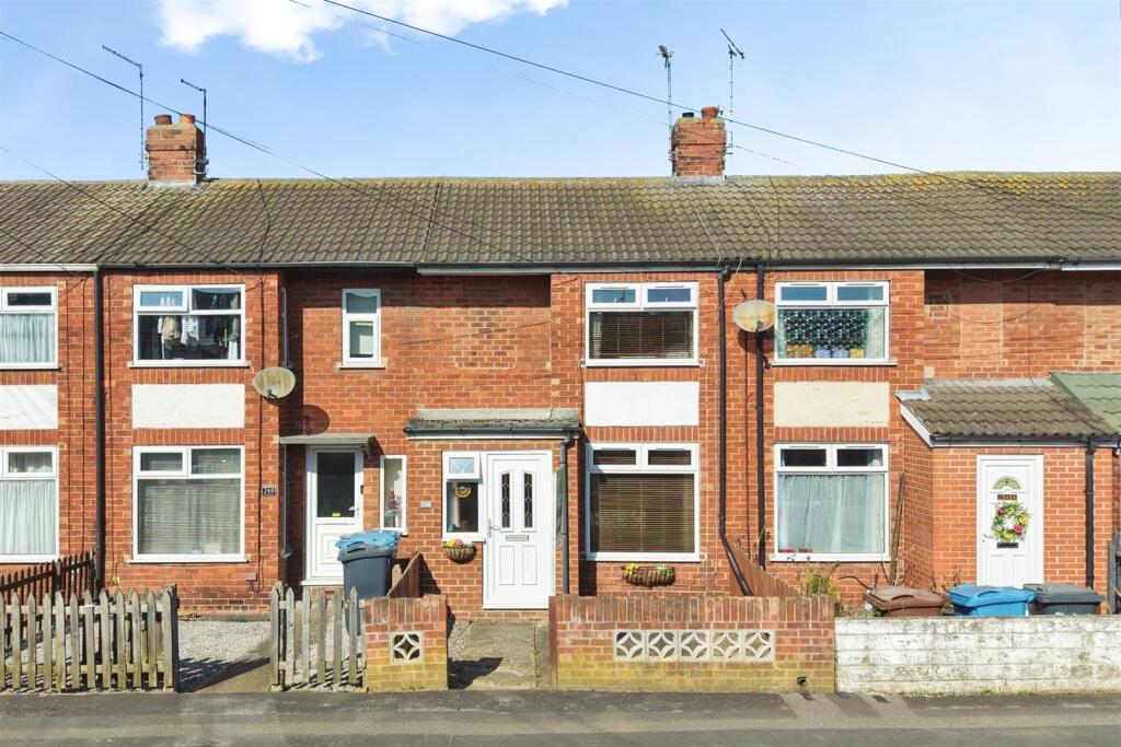 Main image of property: Moorhouse Road, Hull