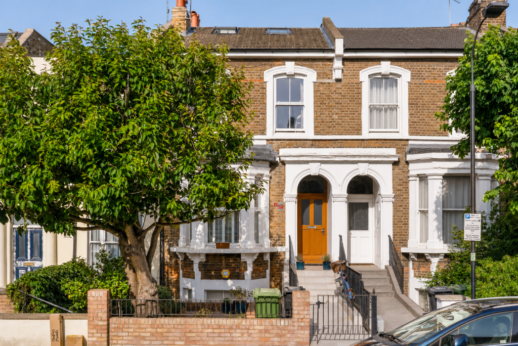 Main image of property: Stowe Road, London, W12