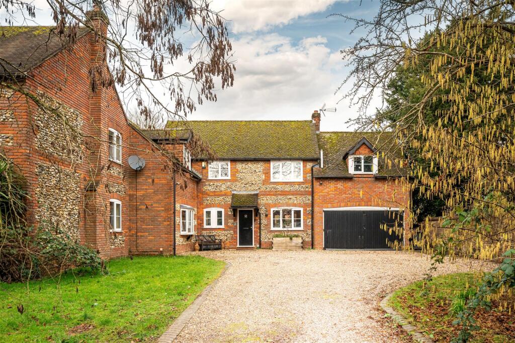 Main image of property: Richard Gardens, Totteridge Common