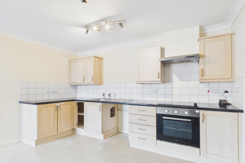 Brook Court, Player Street, NG7 - View 2