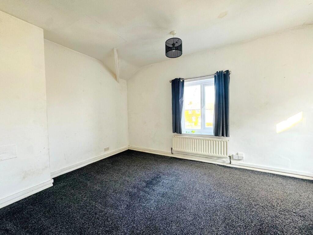 Britannia Place, Redcar, North Yorkshire, TS10 photo 4