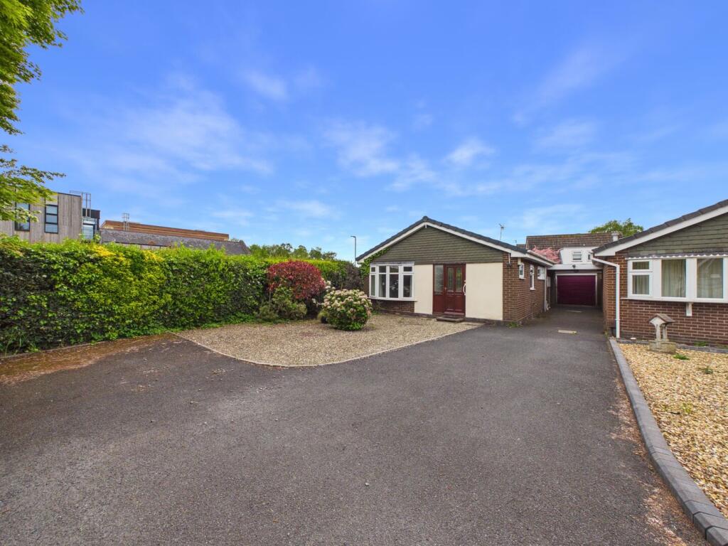 4-bed detached on 24 Wenlock Drive, Newport, £295,000
