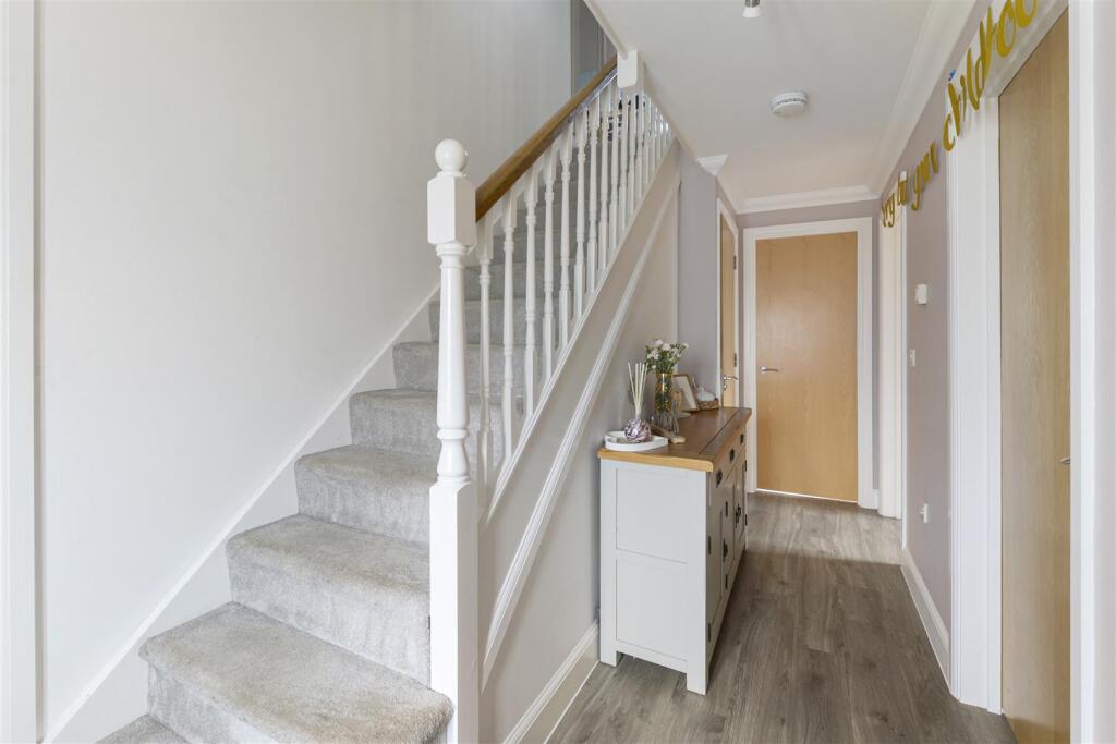 House in Tonbridge and Malling, Kings Hill - View 5