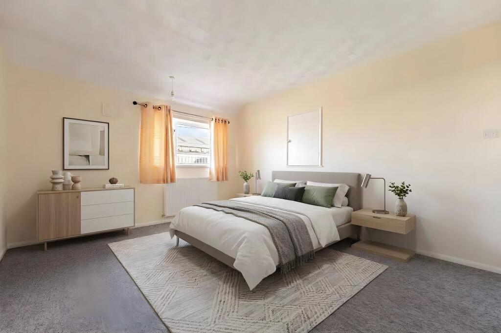 House in Norwich, Heartsease - More