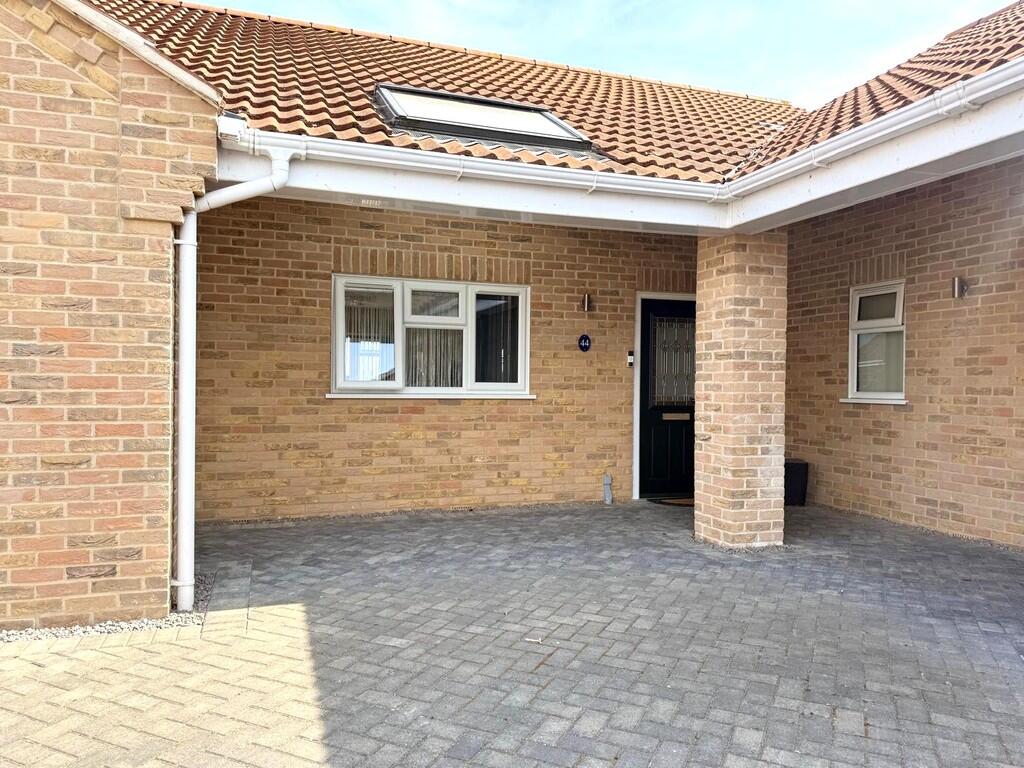 Main image of property: Valentine Close, Manea, March, Cambs., PE15 0LP
